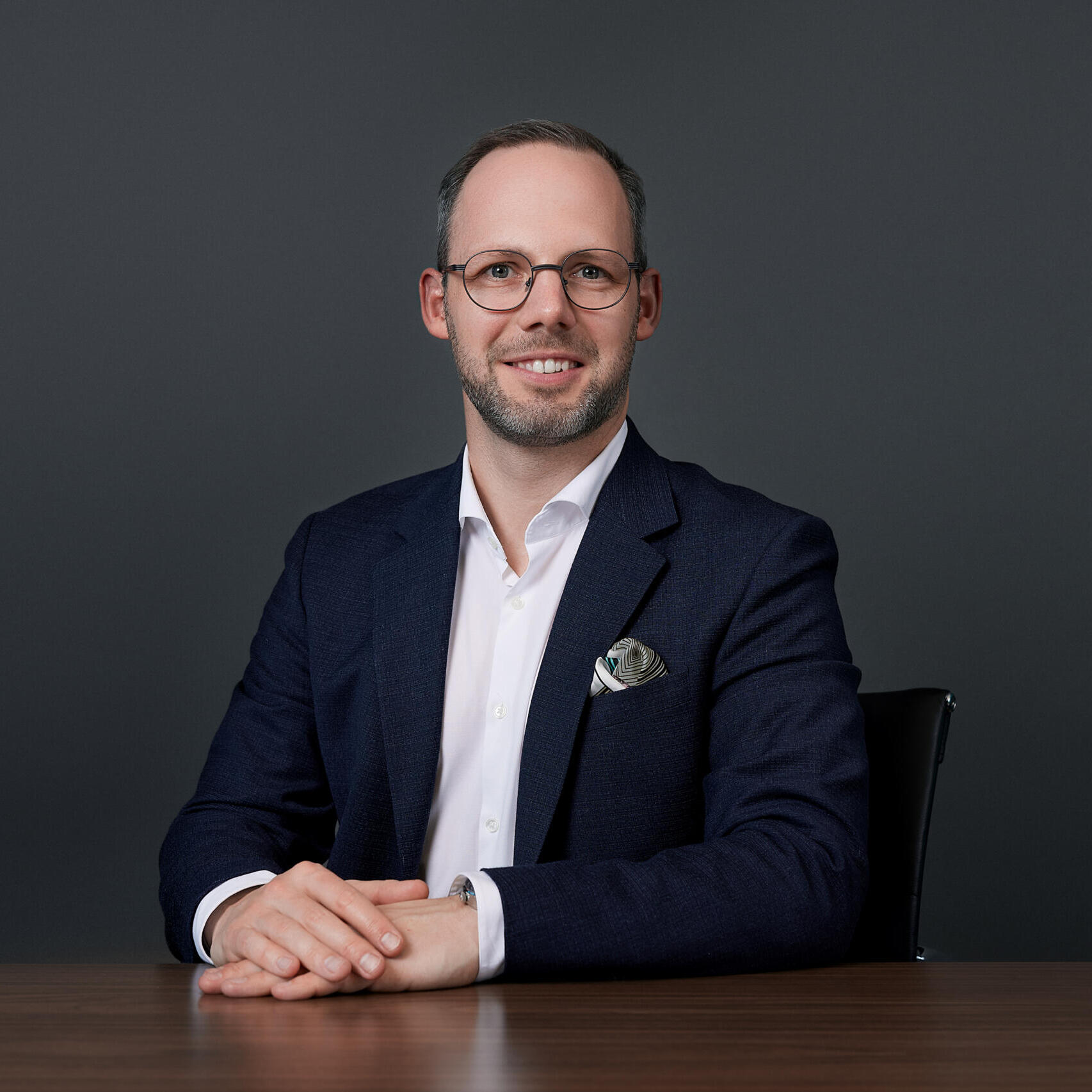 Simon Langhart photo